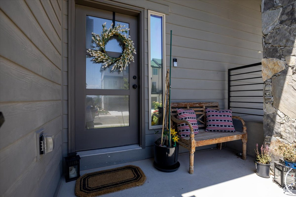 2049 N HARVEST VILLAGE LN Saratoga Springs, UT 84045