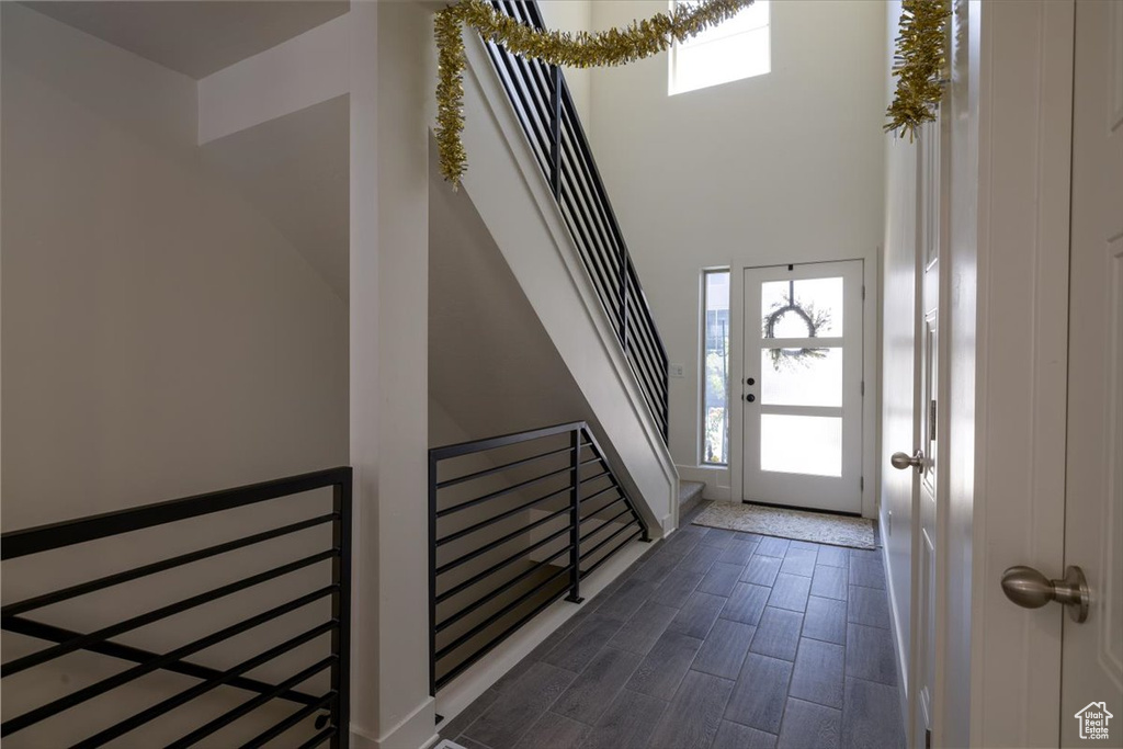 2049 N HARVEST VILLAGE LN Saratoga Springs, UT 84045