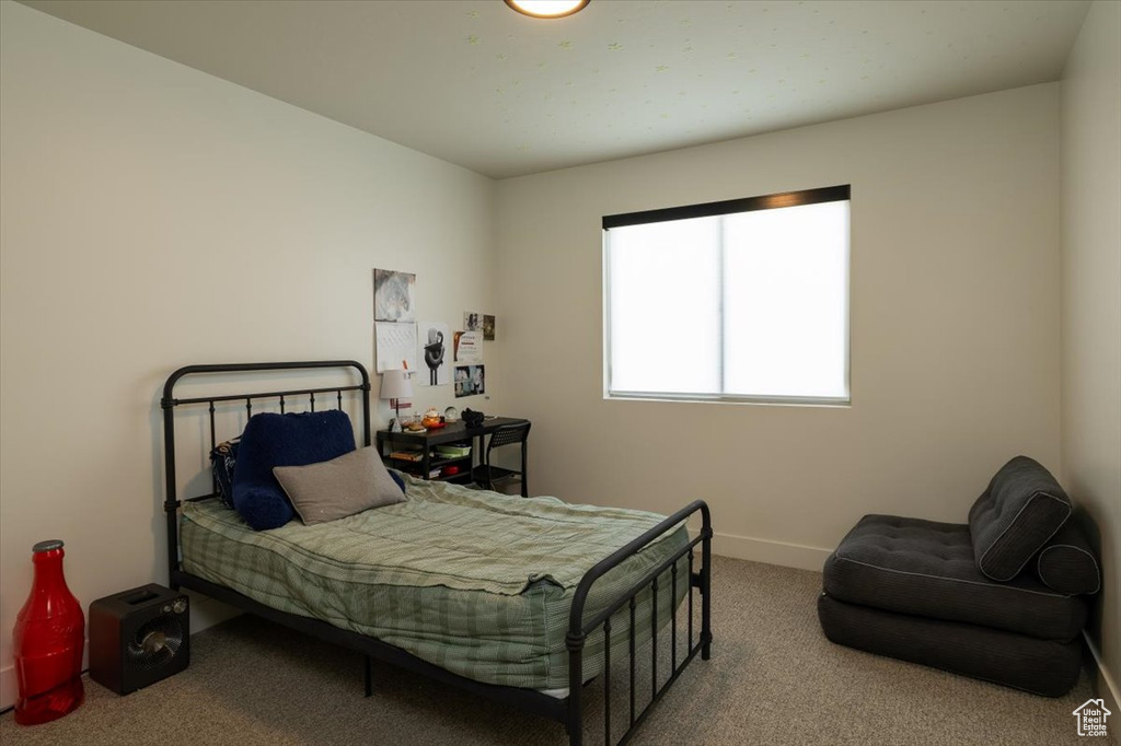 2049 N HARVEST VILLAGE LN Saratoga Springs, UT 84045