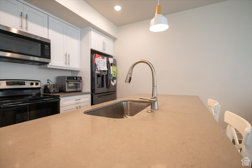 2049 N HARVEST VILLAGE LN Saratoga Springs, UT 84045