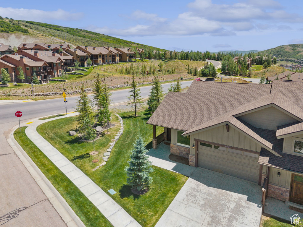 Aerial perspective of suburban area with mountains