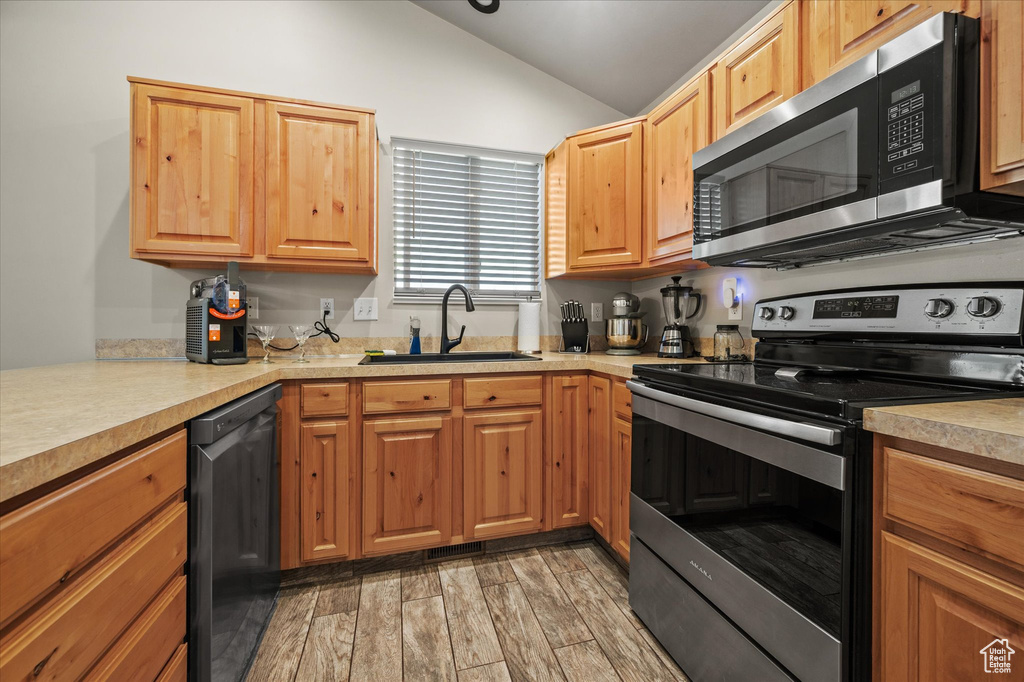 2371 N 1110 W Clinton, UT 84015