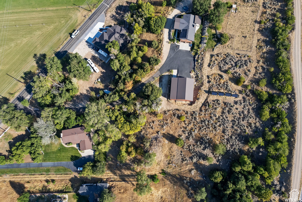 1998 E MOUNTAIN RD North Ogden, UT 84404