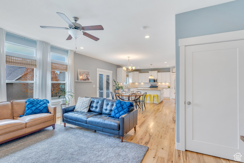 10343 S WOLF MOON PL South Jordan, UT 84095