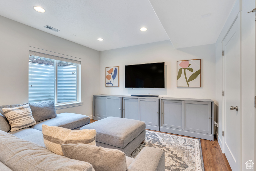 10343 S WOLF MOON PL South Jordan, UT 84095