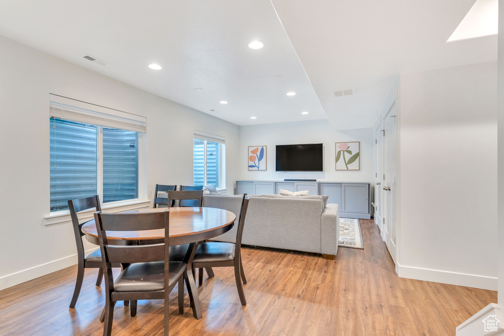 10343 S WOLF MOON PL South Jordan, UT 84095