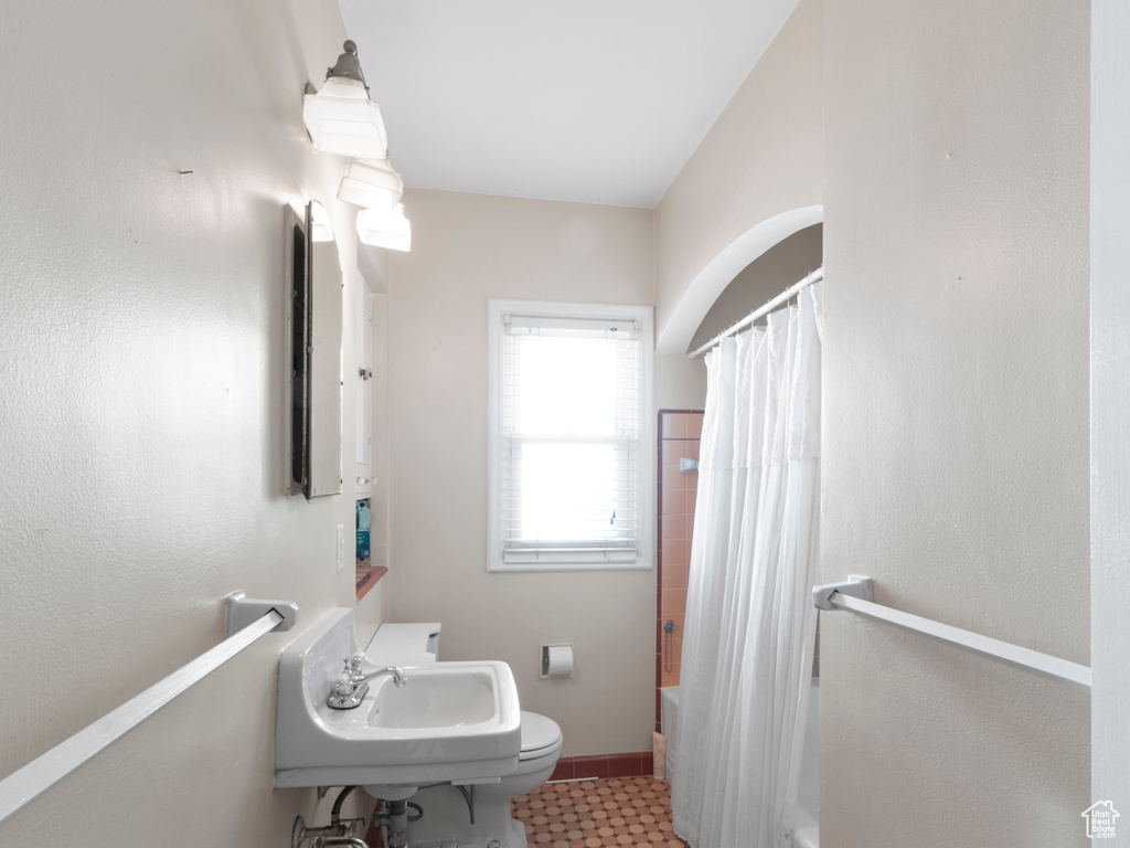 1740 E HARRISON AVE Salt Lake City, UT 84108