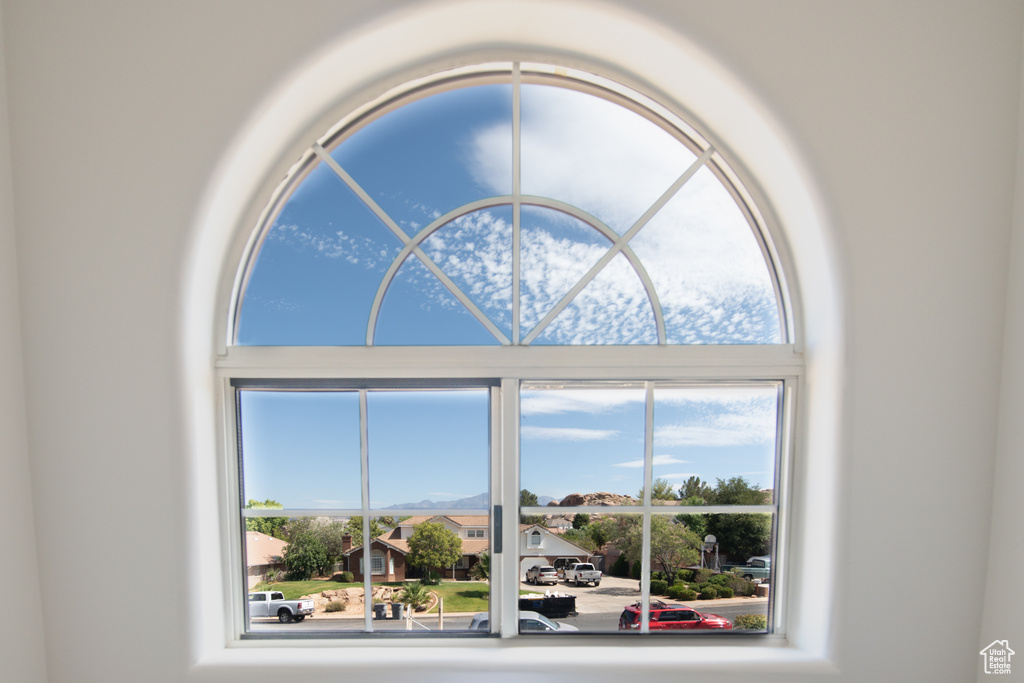 Photo 35 for MLS #2098514 at 1546 E 1850 South