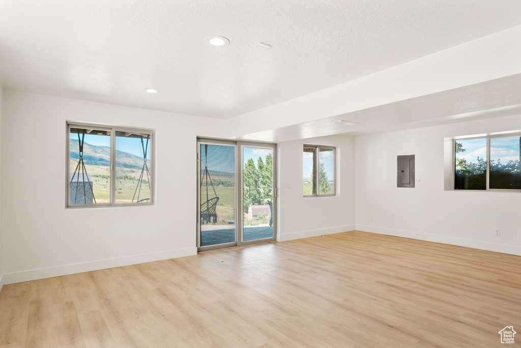 1538 N MACKINAW WAY Garden City, UT 84028