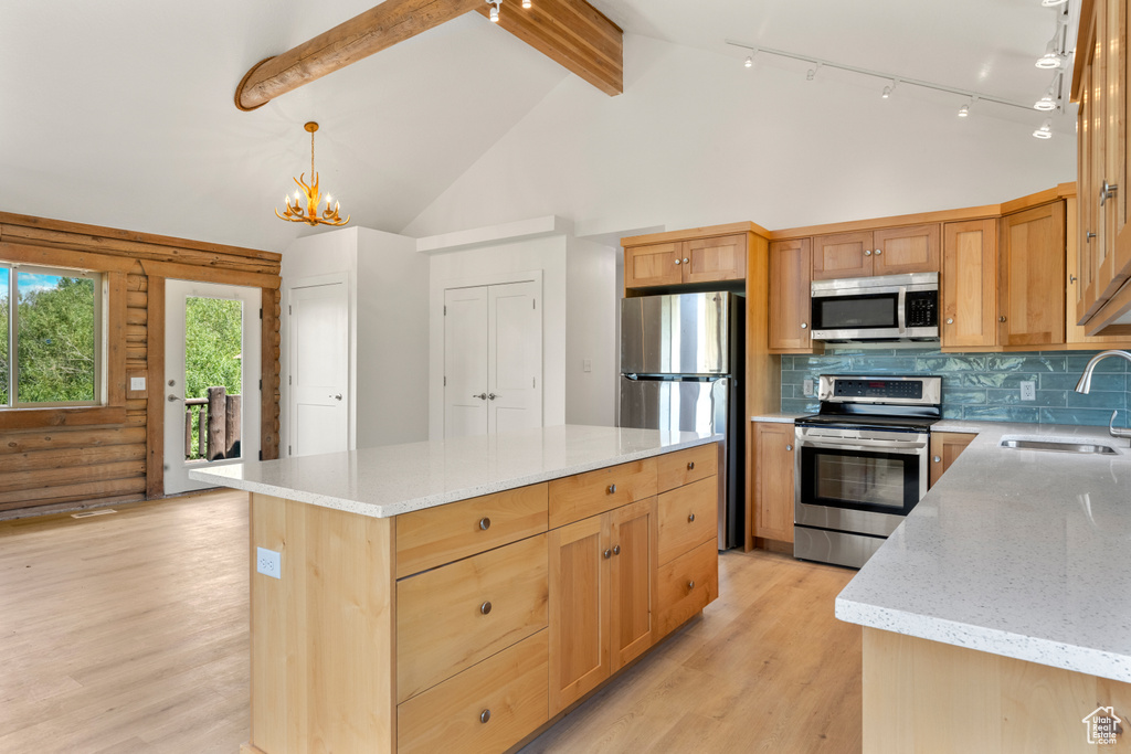 1538 N MACKINAW WAY Garden City, UT 84028