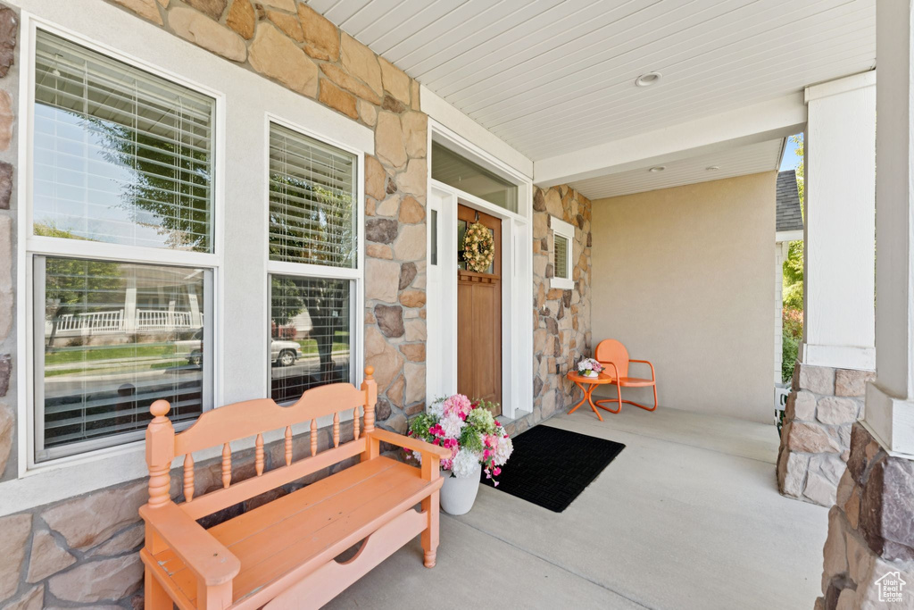 693 S SILVER LEAF DR. Mapleton, UT 84664