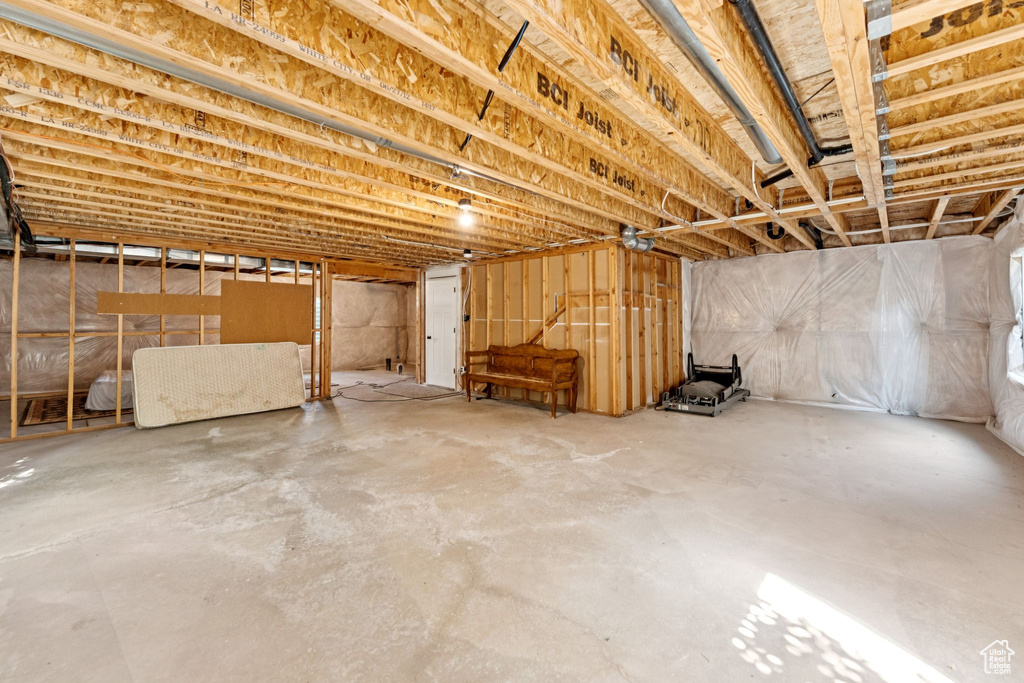 693 S SILVER LEAF DR. Mapleton, UT 84664