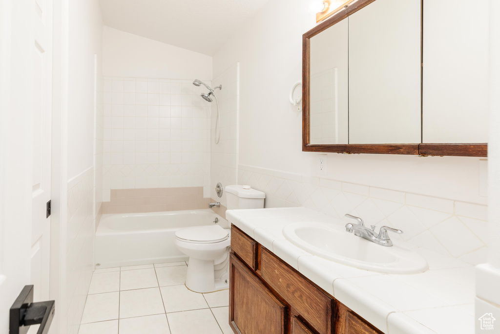 431 S OAKWOOD DR Logan, UT 84321