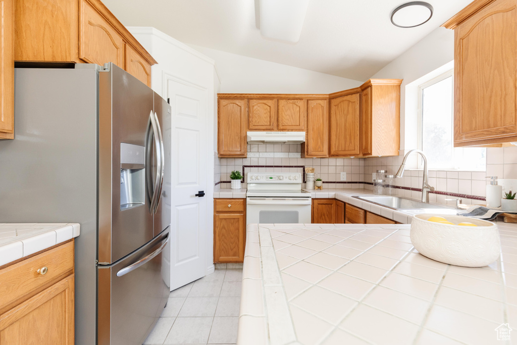 431 S OAKWOOD DR Logan, UT 84321