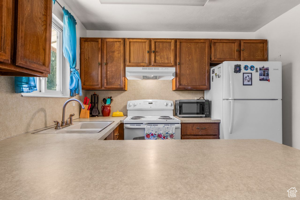 5062 S 2875 W Roy, UT 84067