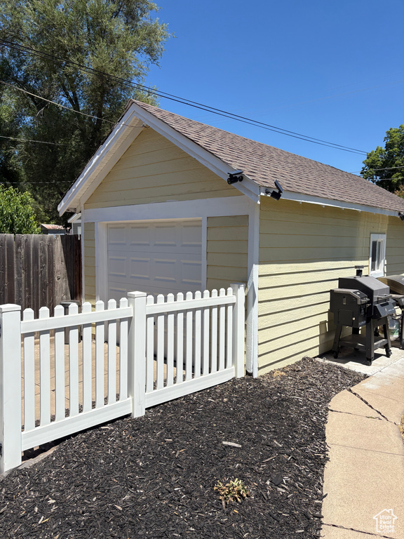 2044 MADISON AVE Ogden, UT 84401