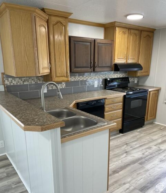 Photo 4 for MLS #2098553 at 5100 S El Sendero Cir