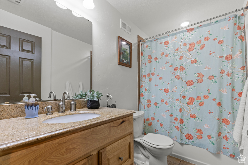 2256 W 1680 N Clinton, UT 84015