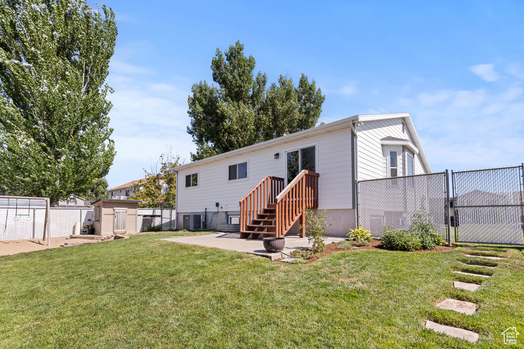 2256 W 1680 N Clinton, UT 84015
