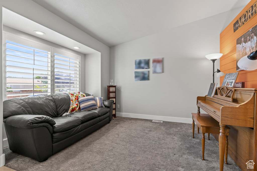 2256 W 1680 N Clinton, UT 84015