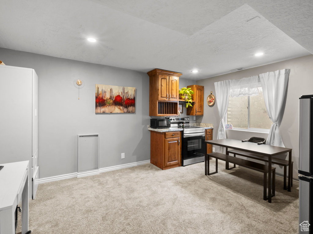 421 S 755 E Layton, UT 84041