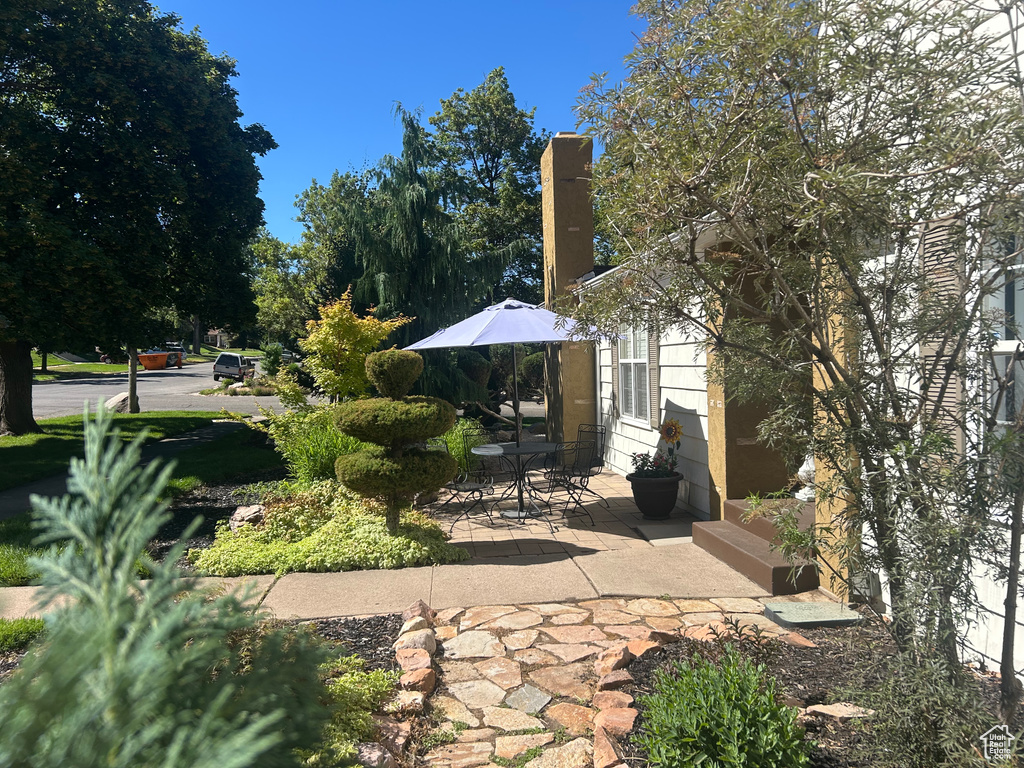 2537 S TAYLOR AVE Ogden, UT 84401