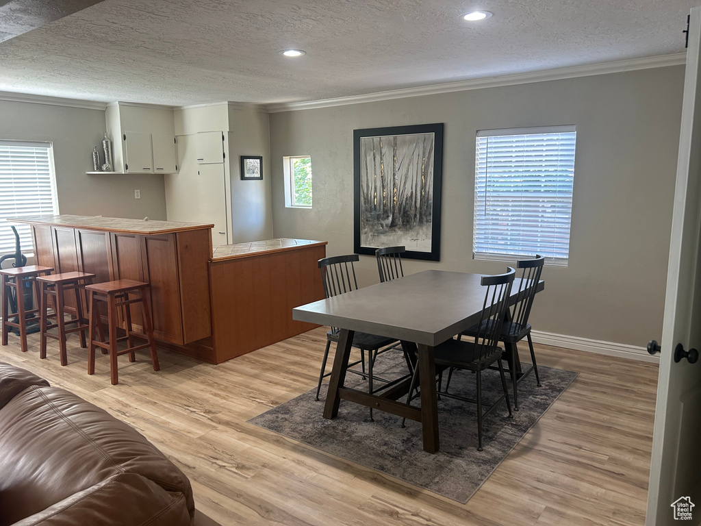 2537 S TAYLOR AVE Ogden, UT 84401