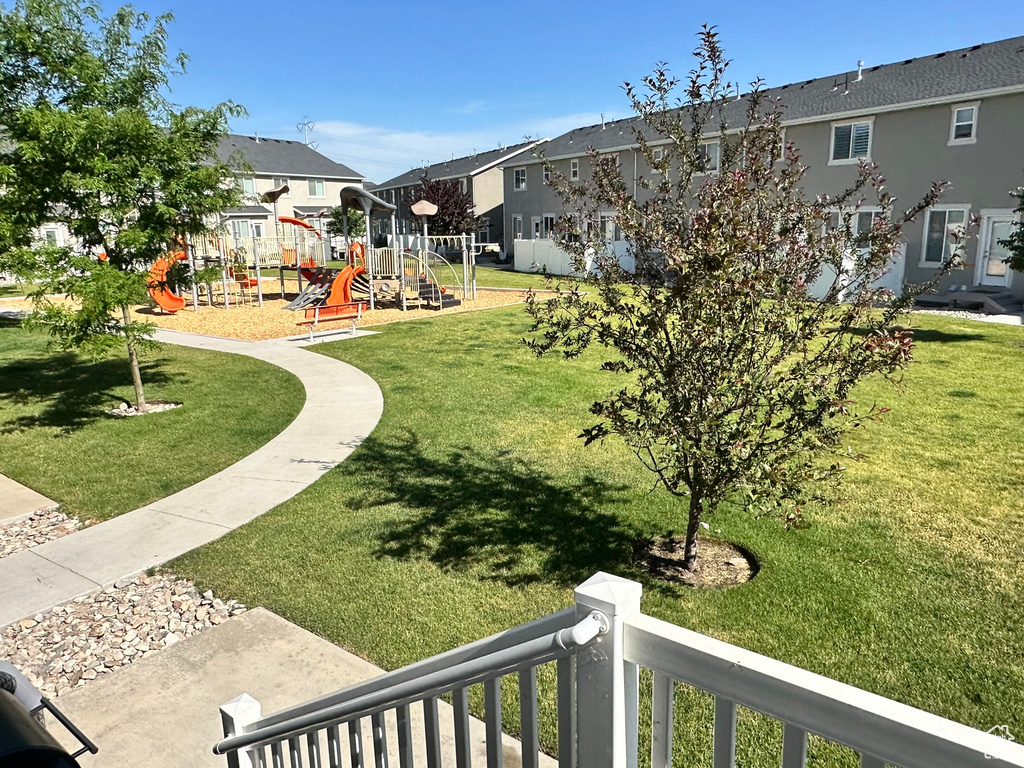 214 W WHITEWATER DR Vineyard, UT 84059