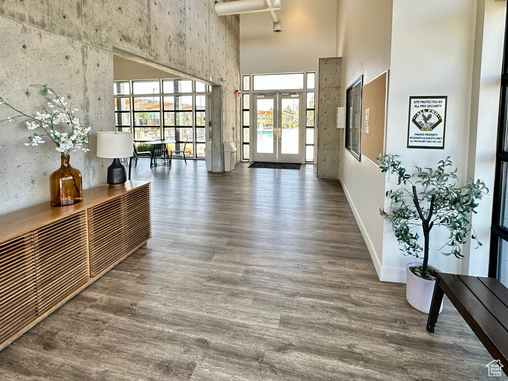 214 W WHITEWATER DR Vineyard, UT 84059