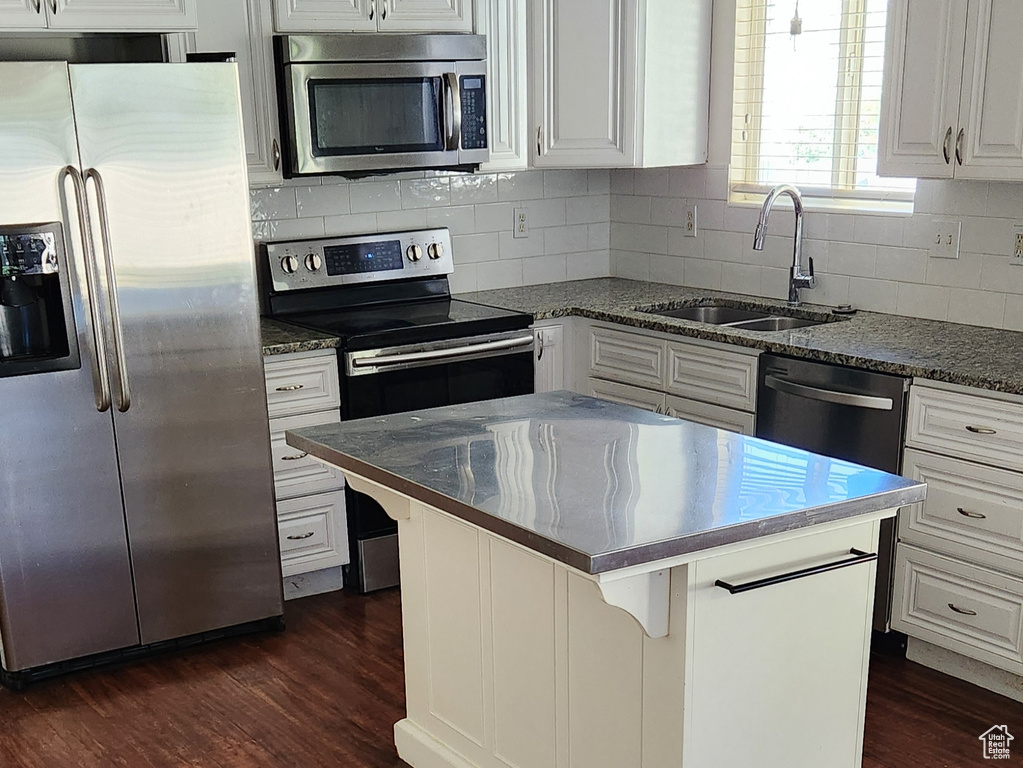 747 W 1580 N Clinton, UT 84015
