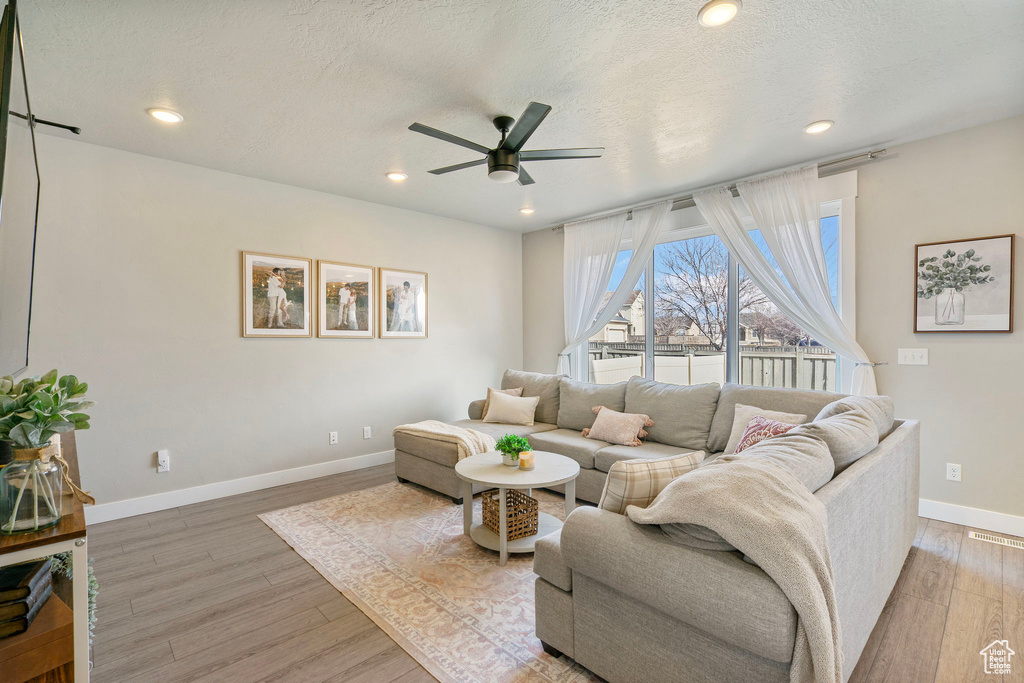3323 E GIBRALTAR AVE Eagle Mountain, UT 84005