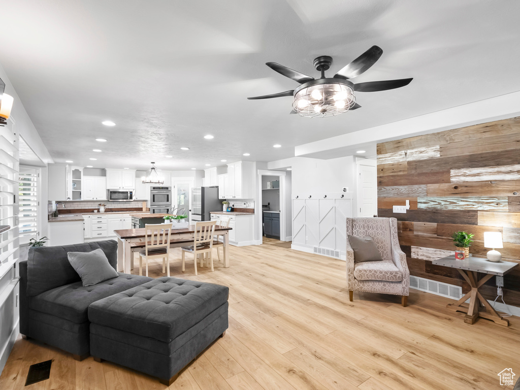 5497 BELMONT CT Stansbury Park, UT 84074