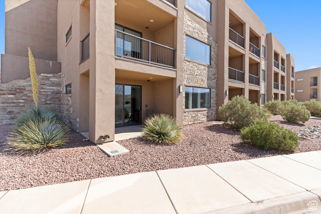 5160 W VILLAS NORTH DR #6-102 Hurricane, UT 84737
