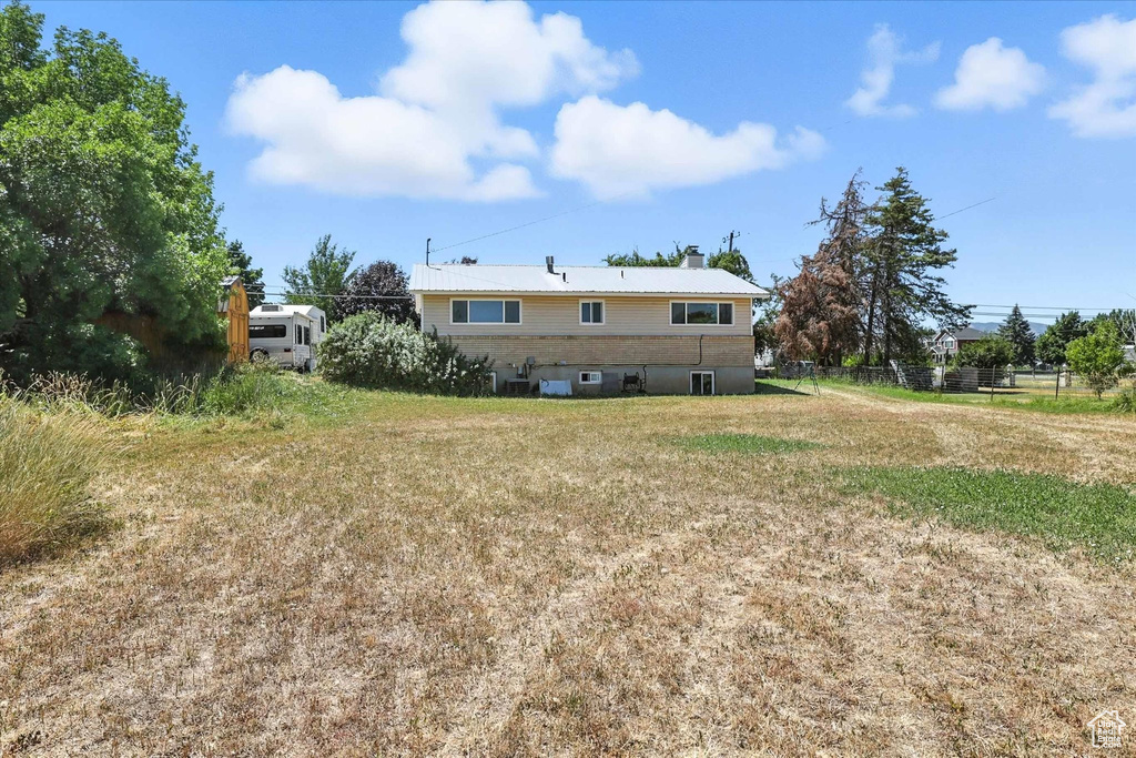 735 E 100 S Hyrum, UT 84319