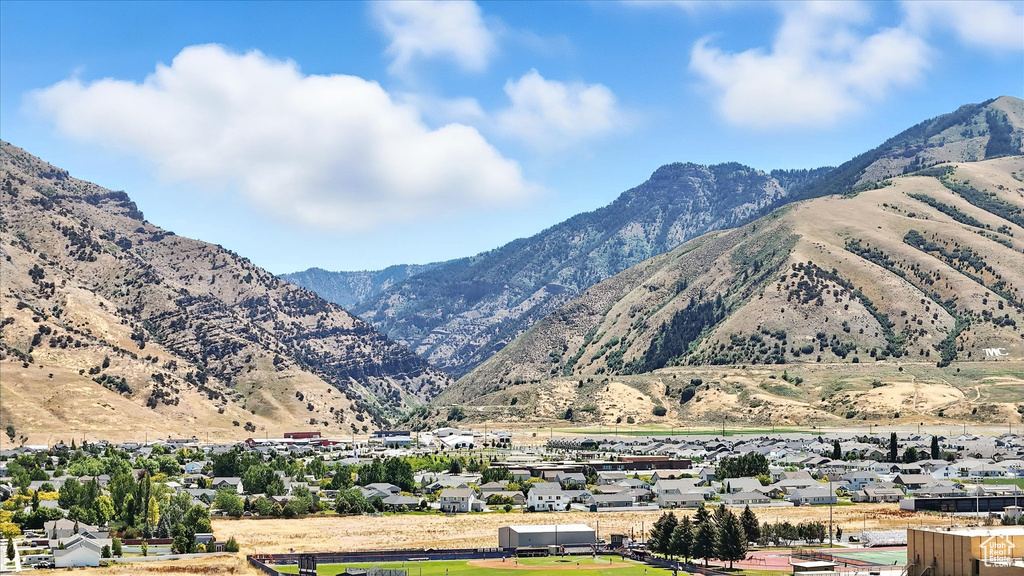 735 E 100 S Hyrum, UT 84319