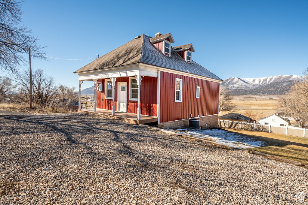 302 W 80 N Moroni, UT 84646