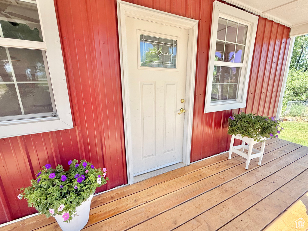 302 W 80 N Moroni, UT 84646