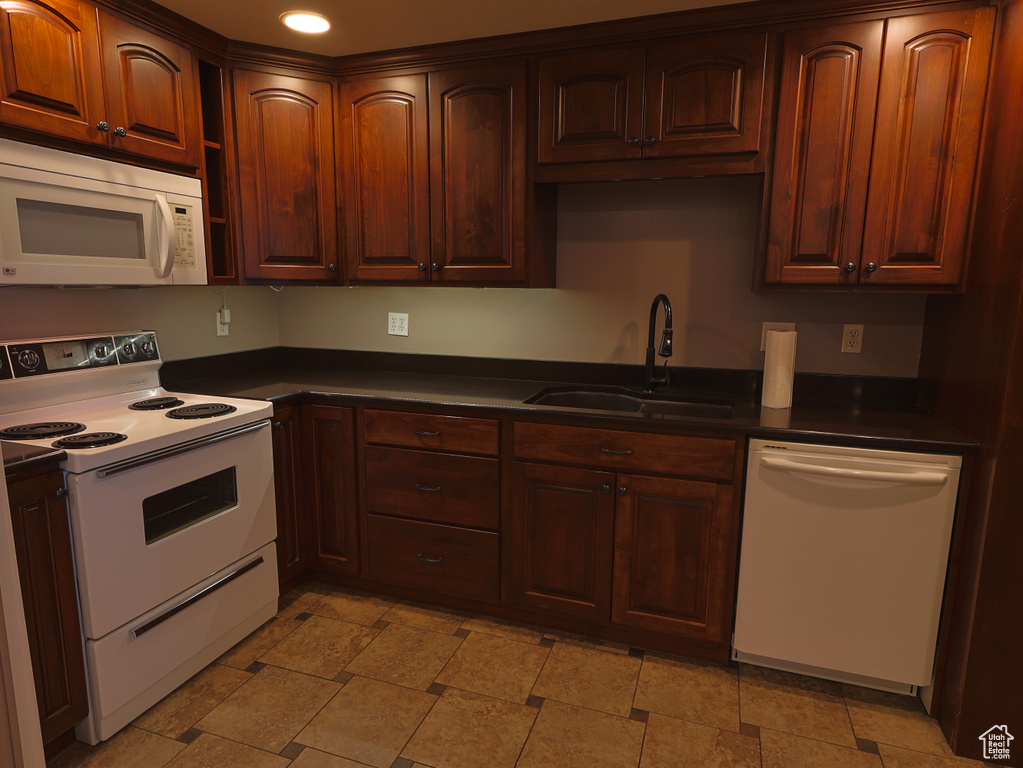 5160 W 5725 S Hooper, UT 84315