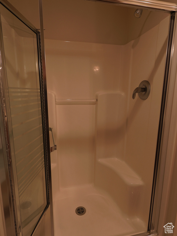 5160 W 5725 S Hooper, UT 84315