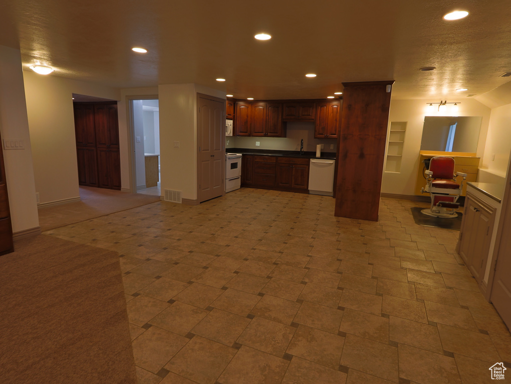 5160 W 5725 S Hooper, UT 84315