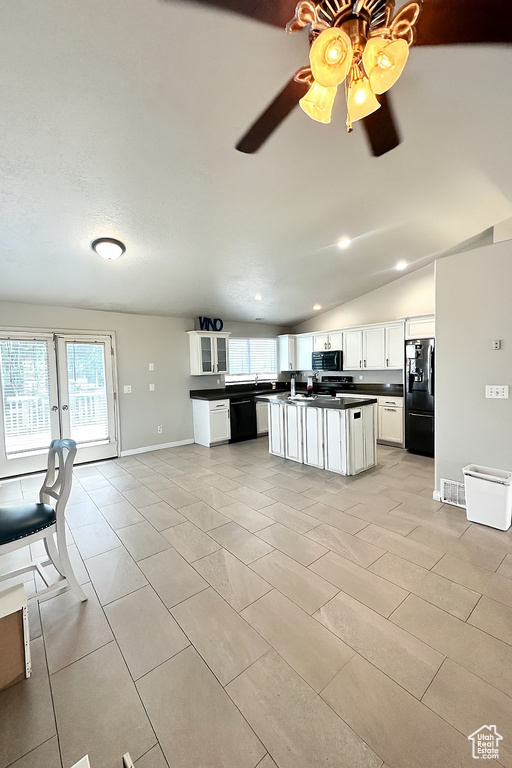 2879 S FETZER DR Magna, UT 84044
