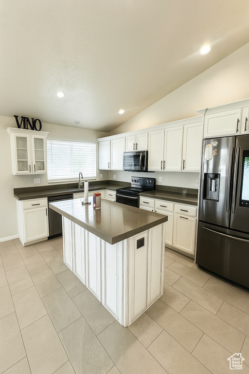 2879 S FETZER DR Magna, UT 84044