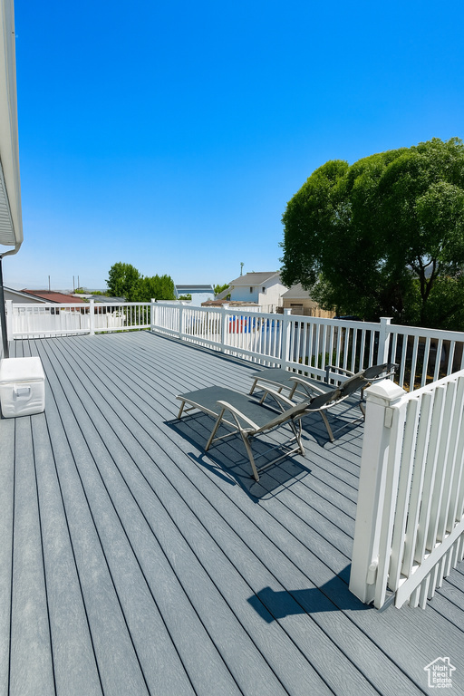 2879 S FETZER DR Magna, UT 84044