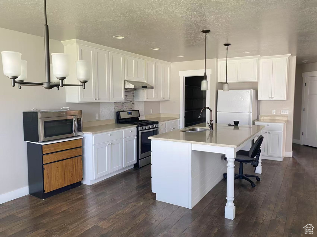 894 S 2100 W Orem, UT 84059