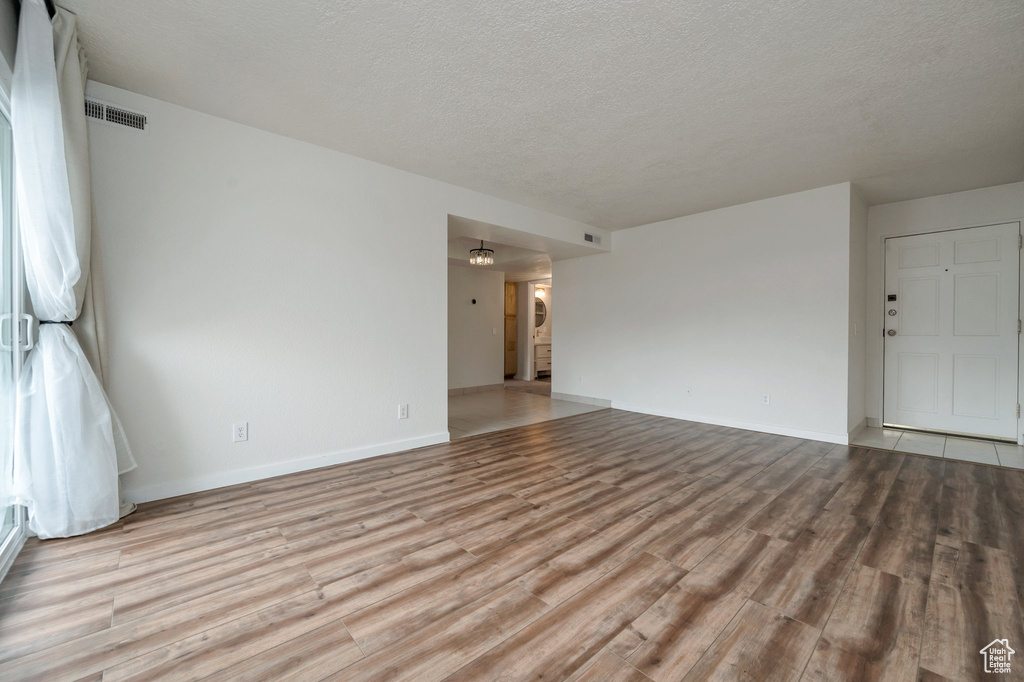 588 E VINE ST #2C Murray, UT 84107