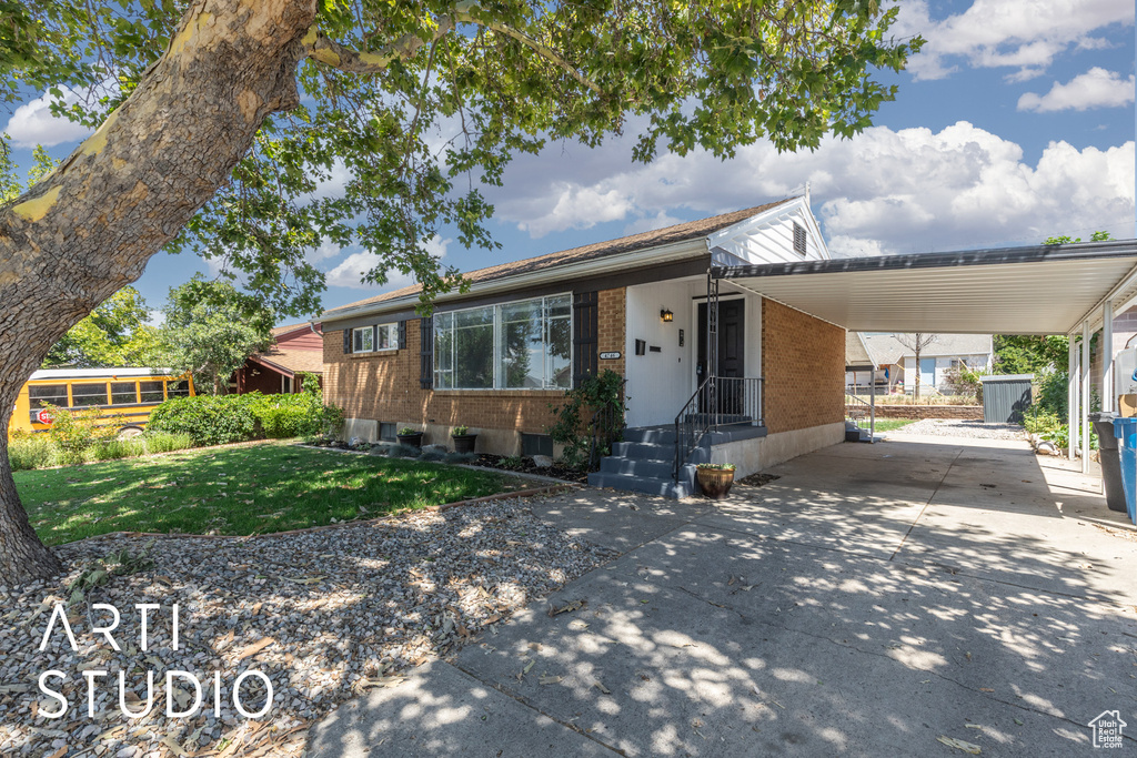 4746 S 250 W Washington Terrace, UT 84405
