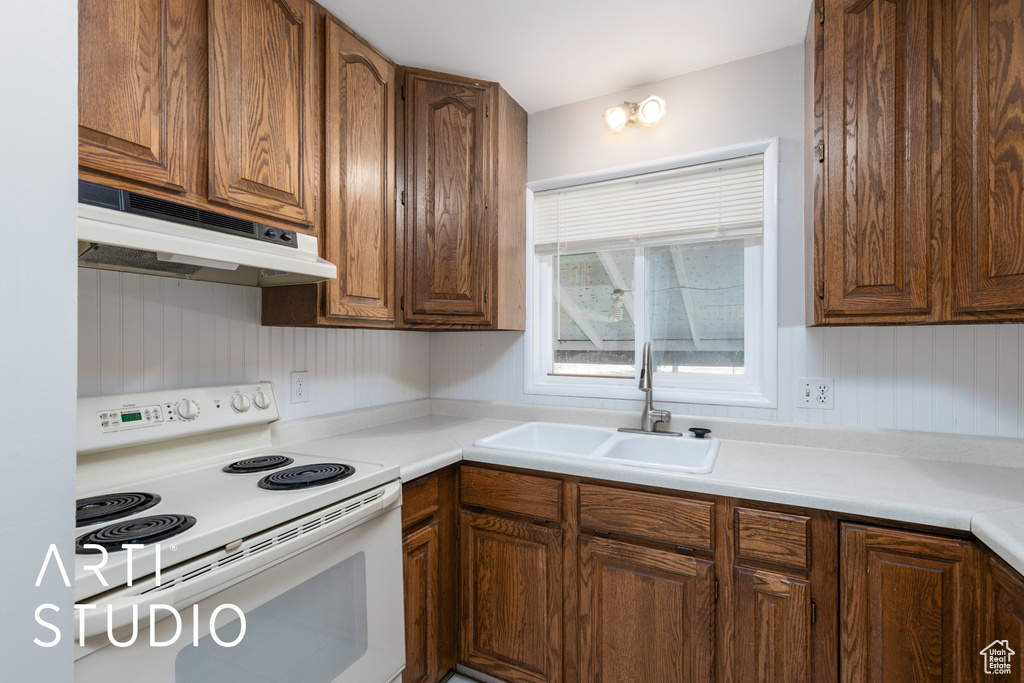 4746 S 250 W Washington Terrace, UT 84405