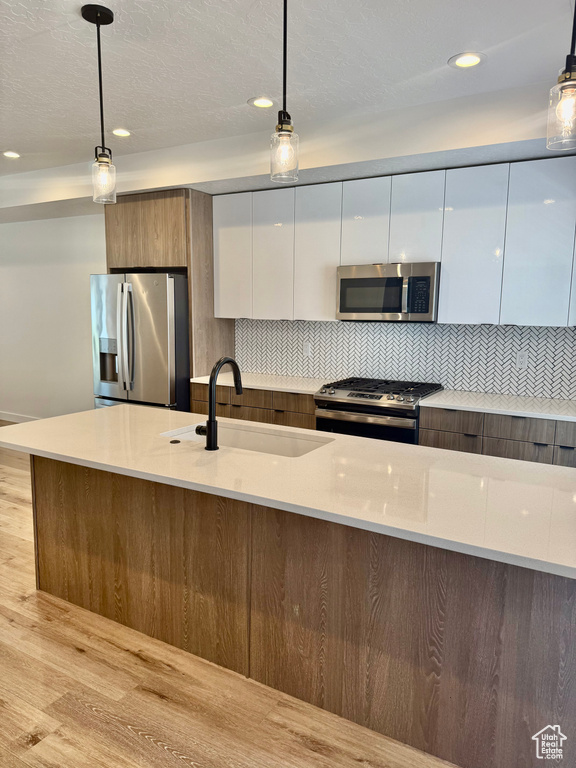 620 N ORCHARD DR #15 North Salt Lake, UT 84010
