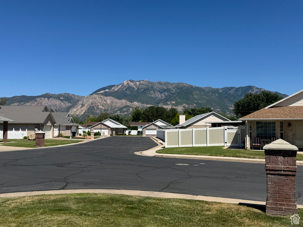 4015 MEADOW WOOD DR Riverdale, UT 84405