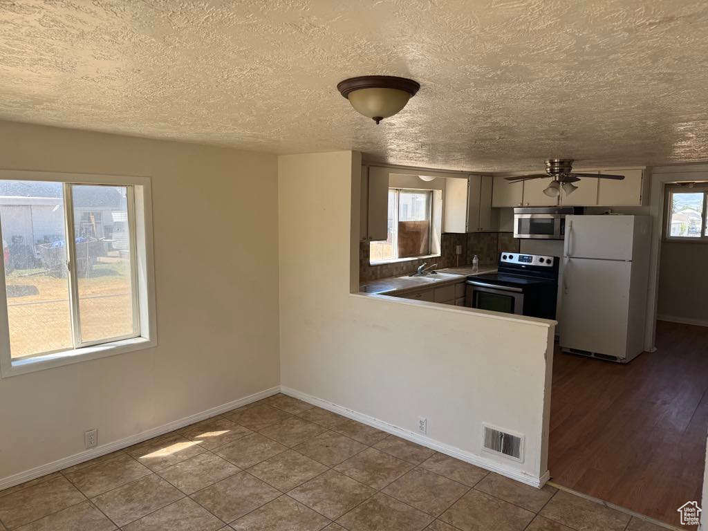 531 N GARDEN ST Tooele, UT 84074